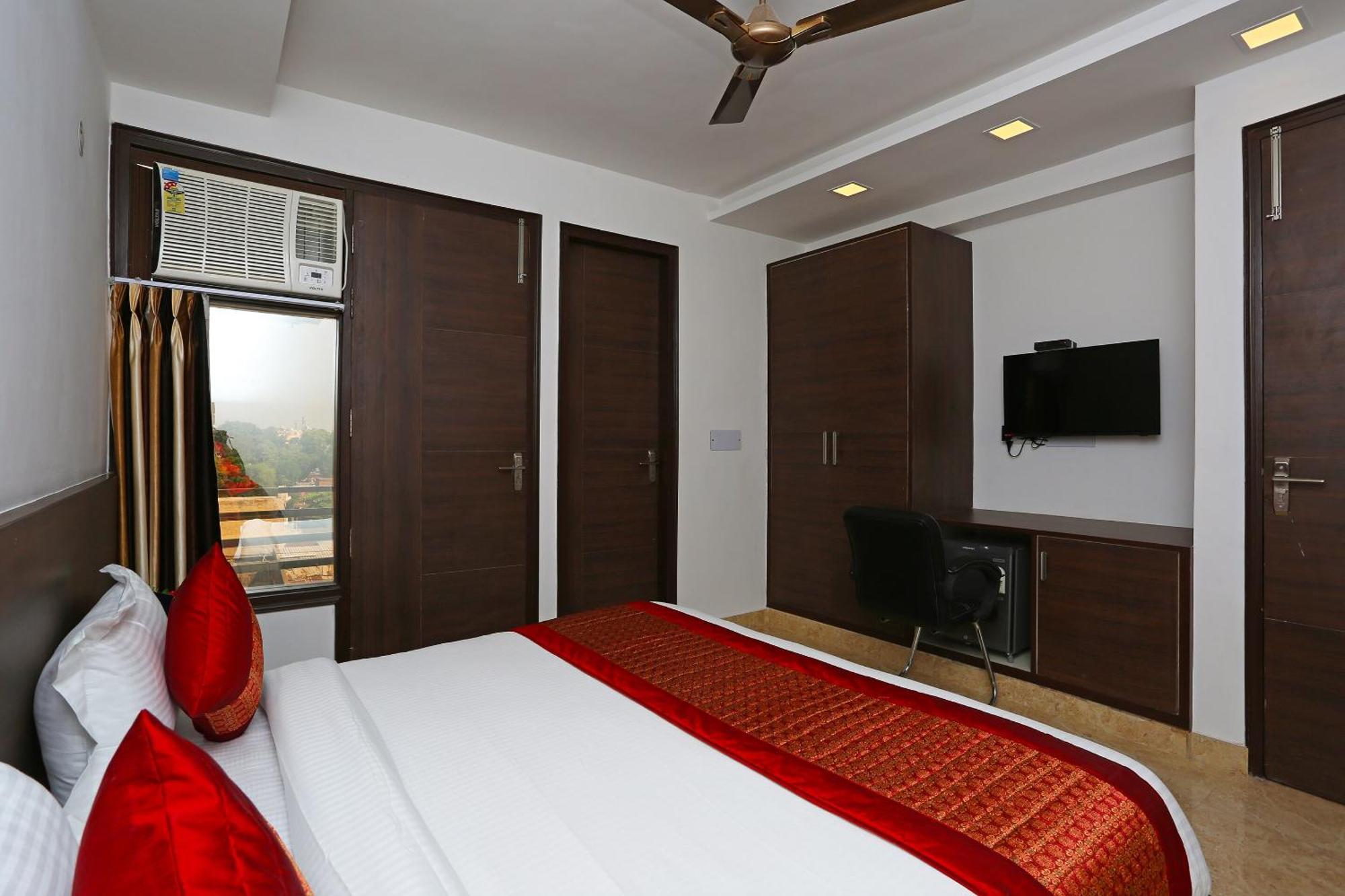 Hotel O Green Residency Near Appu Ghar Gurgaon Exteriör bild