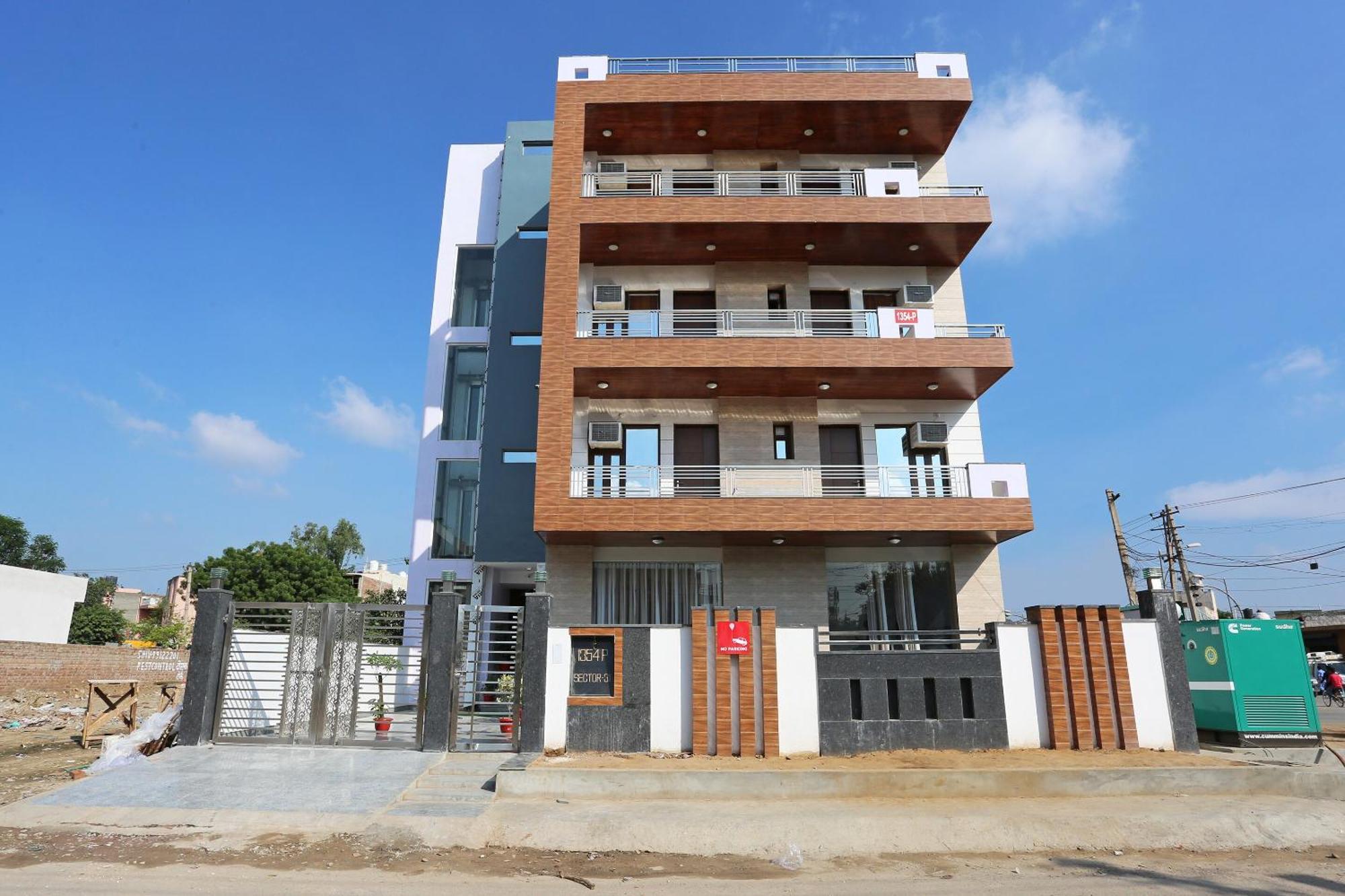 Hotel O Green Residency Near Appu Ghar Gurgaon Exteriör bild